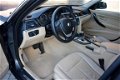 BMW 3-serie Touring - 320D 184pk Automaat LUXURY LINE * Beige leer * Navi * Bi Xenon * Bluetooth * C - 1 - Thumbnail