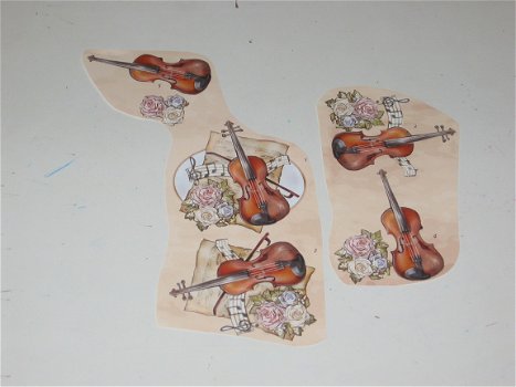 3D plaatjes --- MUZIEK --- CELLO met ROZEN en een MUZIEKBLAD - 1