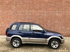 Suzuki Grand Vitara - 2.5 V6