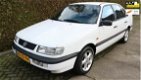 Volkswagen Passat - 1.8 CL - 1 - Thumbnail