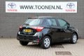 Toyota Yaris - 1.5 Hybrid Active Navigatie-Safety Sense-Parkeercamera - 1 - Thumbnail