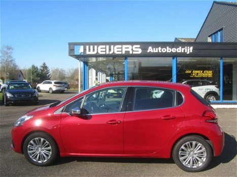 Peugeot 208 - 1.2 VTI 5drs 110pk Automaat, Allure, Navi, Clima, Cruise, 16 in - 1