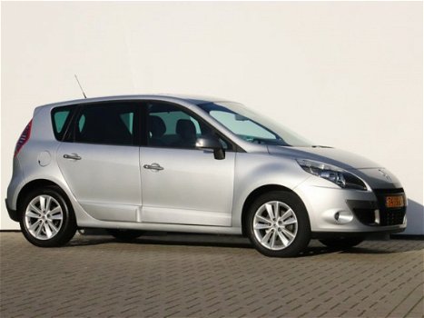 Renault Scénic - 1.5 dCi 110 EDC Celsium / NAVI / ECC / CRUISE - 1