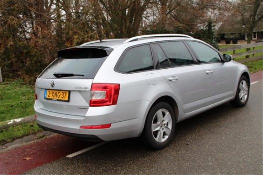 Skoda Octavia Combi - 1.6 TDI Greenline Businessline Navi, Pdc - 1