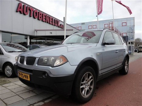 BMW X3 - 2.5i Executive - 4WD - 1