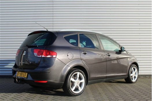 Seat Altea XL - 1.8 TFSI Stylance | Trekhaak | Airco | LM velgen | Cruise | - 1