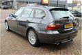 BMW 3-serie Touring - 320i High Executive Electrisch wegklapb. Trekhaak Navigatie - 1 - Thumbnail