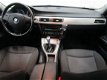BMW 3-serie - 318i Dynamic Executive Clima Trekhaak 1e eigenaar - 1 - Thumbnail