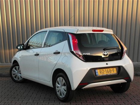 Toyota Aygo - 1.0 VVT-i x-fun 5drs Airconditioning Bluetooth - 1