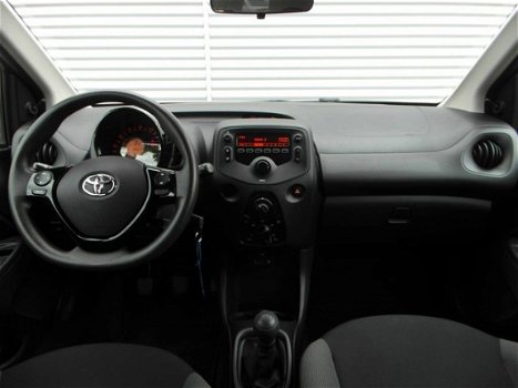 Toyota Aygo - 1.0 VVT-i x-fun 5drs Airconditioning Bluetooth - 1