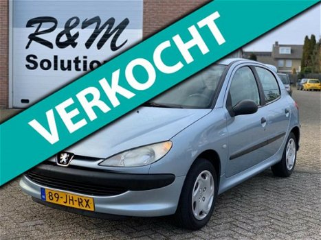 Peugeot 206 - 1.1 XR 2002 5-deurs schuifdak nieuwe apk - 1