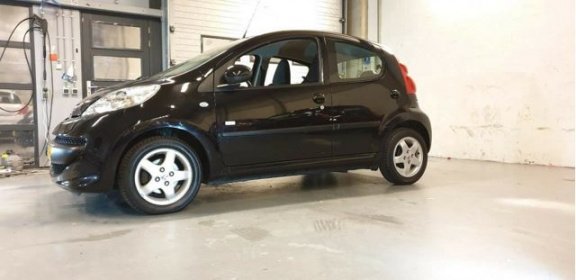 Peugeot 107 - 1.0 Airco/Elek pakk/Nw APK/Garantie - 1