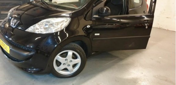 Peugeot 107 - 1.0 Airco/Elek pakk/Nw APK/Garantie - 1