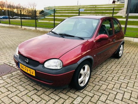 Opel Corsa - 1.2i-16V Onyx APK T/M 26-01-2021 - 1