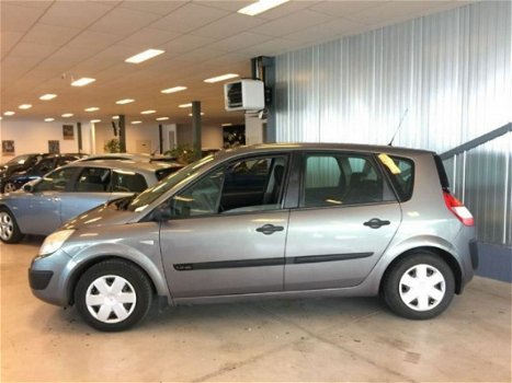 Renault Scénic - 1.6 16v dynamique comfort - 1