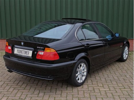 BMW 3-serie - 325i Executive Youngtimer concoursstaat - 1