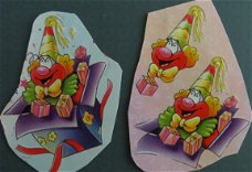 3D plaatjes --- CLOWN ZIT in de FEESTDOOS (met reliëf)