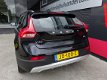 Volvo V40 Cross Country - D2 MOMENTUM | AUTOMAAT | NAVIGATIE | NIEUWSTAAT | ALL-SEASON | ALL-IN - 1 - Thumbnail