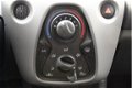 Peugeot 108 - 5DRS ACTIVE PREMIUM - 1 - Thumbnail