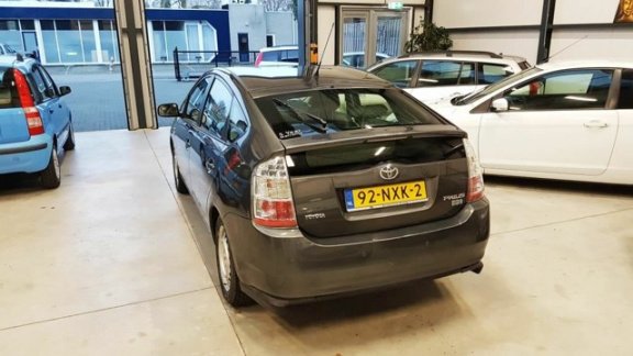 Toyota Prius - 1.5 VVT-i Comfort - Navi, Clima, Cruise, PDC, LM, - 1