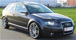 Audi A3 - 3.2 V6 Quattro 250 PK / DSG / DAKRAAM / PDC / 19INCH - 1 - Thumbnail