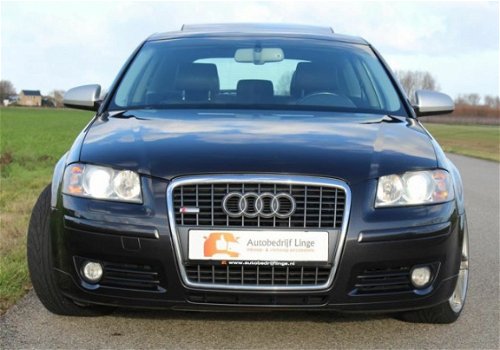 Audi A3 - 3.2 V6 Quattro 250 PK / DSG / DAKRAAM / PDC / 19INCH - 1