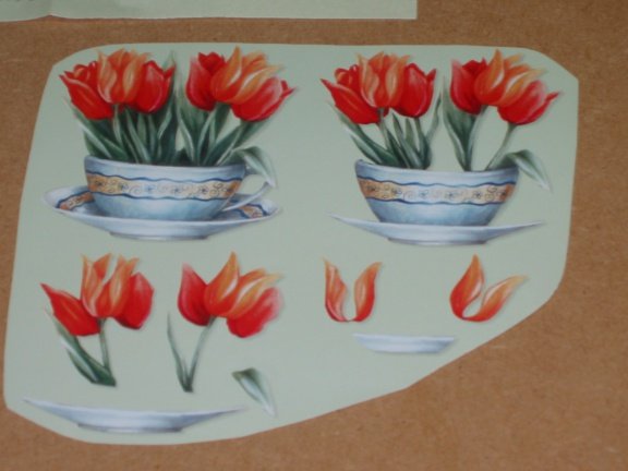 Kaart nr. 18 --- 3D SET voor WENSKAART --- MOOIE TULPEN in een KOPJE - Afbeelding 2