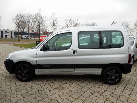 Citroën Berlingo - 1.4i Cinqspace Club / Hoge instap / Veel ruimte - 1