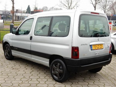 Citroën Berlingo - 1.4i Cinqspace Club / Hoge instap / Veel ruimte - 1