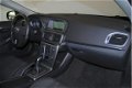Volvo V40 - 2.0 T2 Navigatie, Cruise Conmtrol, LMV - 1 - Thumbnail