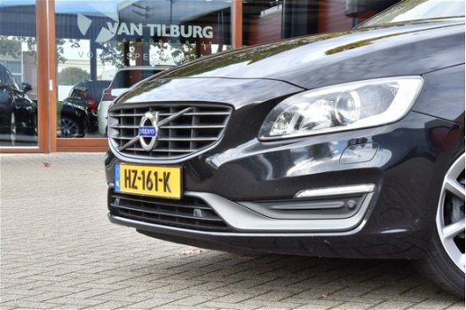 Volvo V60 - D4 163PK EDITION GEARTRONIC - 1