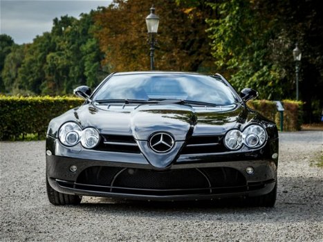 Mercedes-Benz SLR - 5.4 V8 McLaren - 1