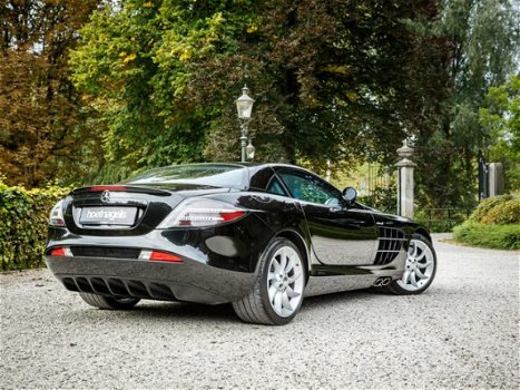 Mercedes-Benz SLR - 5.4 V8 McLaren - 1