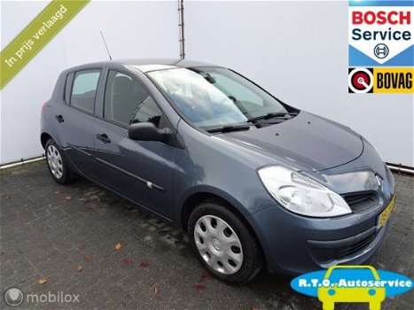 Renault Clio - - 1.5 dCi Business Line NETTE AUTO - 1