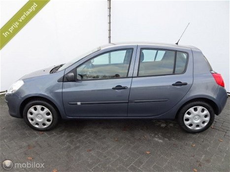 Renault Clio - - 1.5 dCi Business Line NETTE AUTO - 1