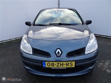 Renault Clio - - 1.5 dCi Business Line NETTE AUTO - 1