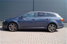 Toyota Avensis Wagon - 2.0 D-4D Dynamic Business l Navigatie | Stoelverwarming