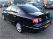 Volkswagen Passat - 1.9 TDI 105pk | R-line | Xenon sold - 1 - Thumbnail