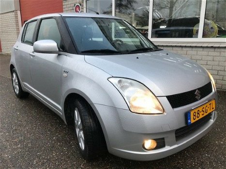 Suzuki Swift - 1.5 5D Exclusive-Airco (Nette Auto) - 1