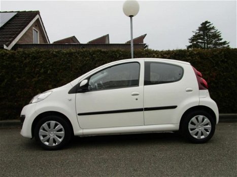 Peugeot 107 - 1.0 Active 5-Deurs - 1