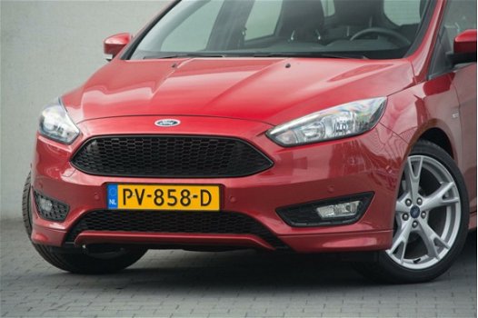 Ford Focus Wagon - 1.0 EcoBoost 125pk ST Line NAVI|BT|PDC V+A|QUICKCLEAR|18 - 1