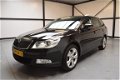 Skoda Octavia Combi - 1.2 TSI Elegance|Automaat|Navi|Xenon|NL Auto|NAP|Cruise - 1 - Thumbnail