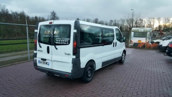 Renault Trafic Passenger - 1.9 dCi L1H1 Privilège L2 - H2 LANG MODEL - 9 PERSOONS - 1