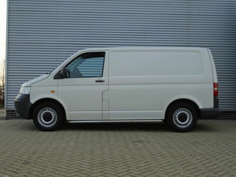 Volkswagen Transporter - 1.9 TDI 300T - 1