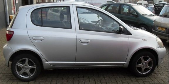 Toyota Yaris - 1.316v Sol - 1