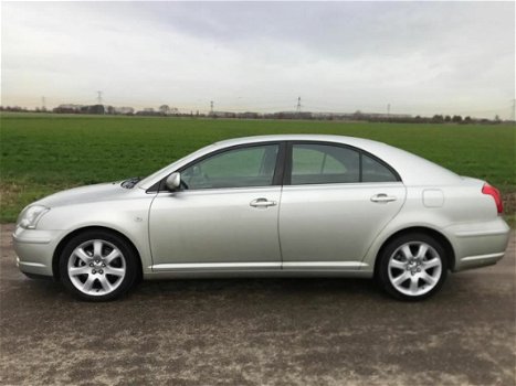 Toyota Avensis - 2.4 VVTi Linea Luna AUT / 160.000km nap - 1