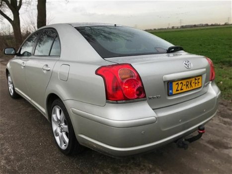 Toyota Avensis - 2.4 VVTi Linea Luna AUT / 160.000km nap - 1