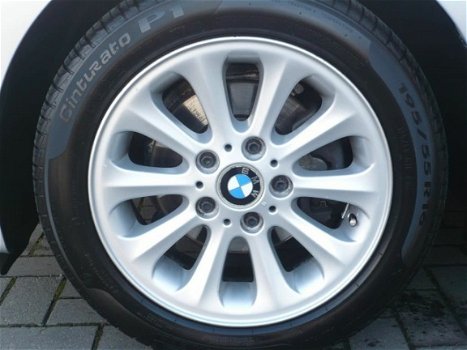 BMW 1-serie - 116i Business Limited Edition , Airco, LM velgen, 5 Deurs, Zeer Mooi - 1