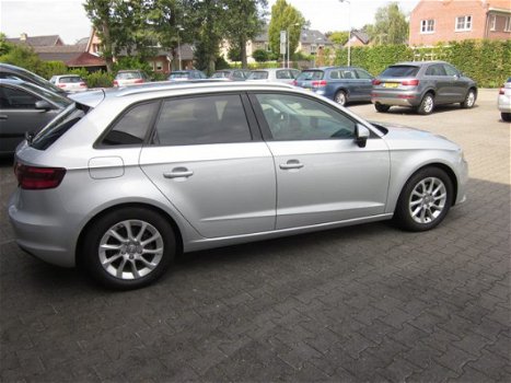 Audi A3 Sportback - 1.4 TFSI 122pk Attraction - 1