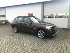 BMW X1 - xDrive20d Exec. 4x4 Navi Leer Panorama